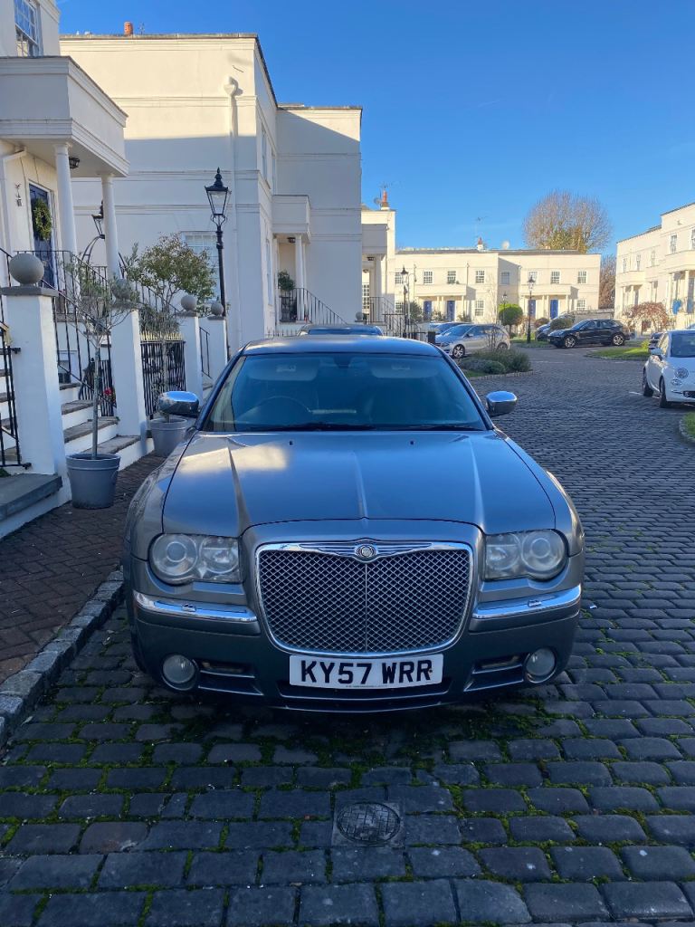 Chrysler, 300CD V6 Estate, 2007, Automatic 2987 (cc), 5 doors