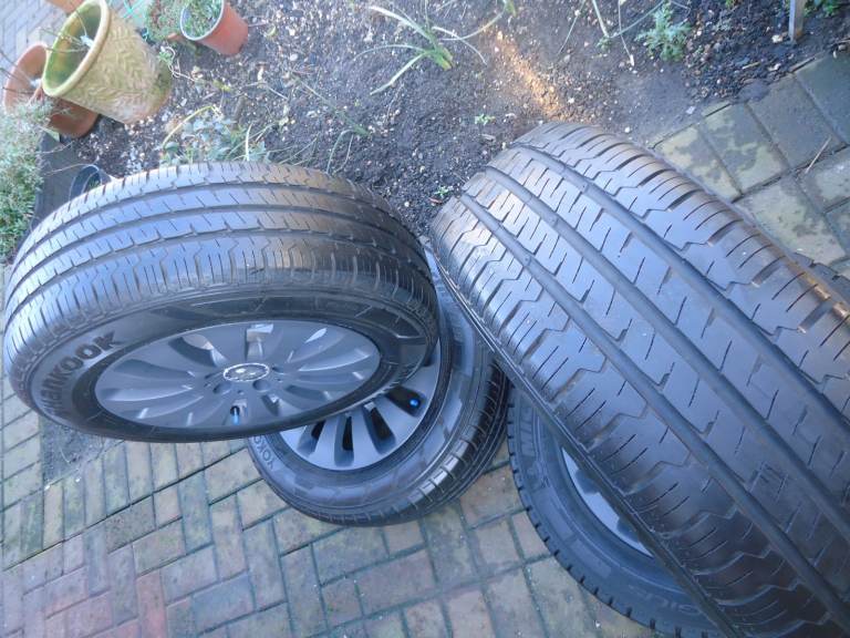 4 x 16 Genuine Mercedes VITO/VIANO Alloy Wheels + COMMERCIAL Tyres Will Fit Mercedes Will Fit VITO
