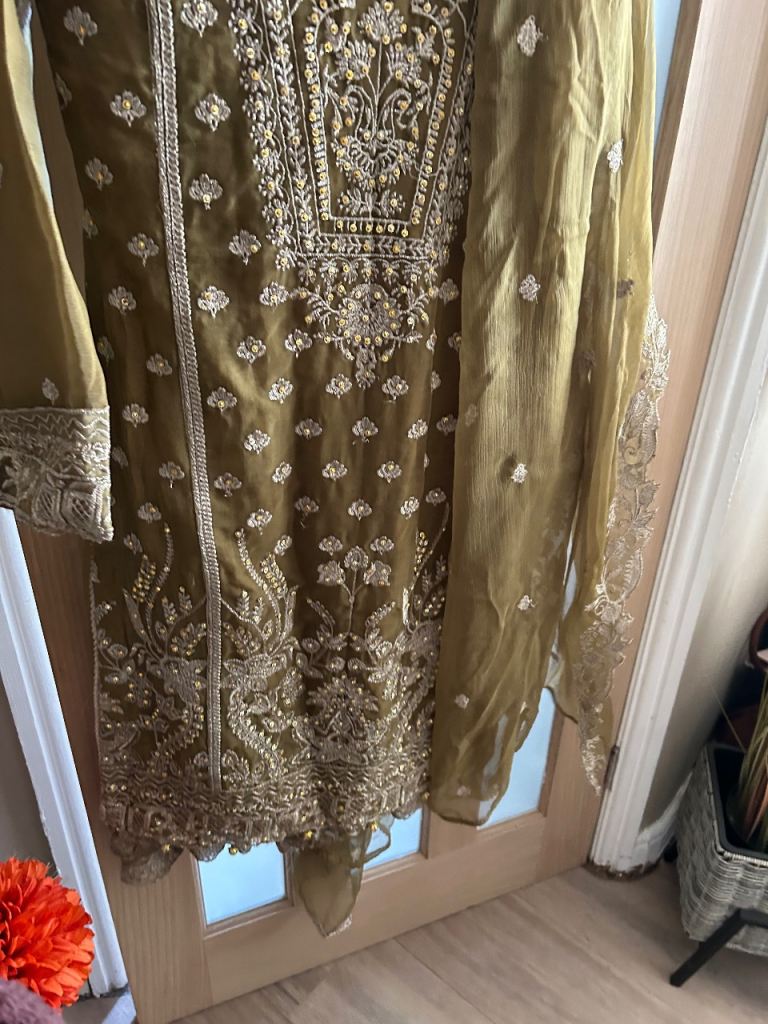 Traditional Pakistani dress