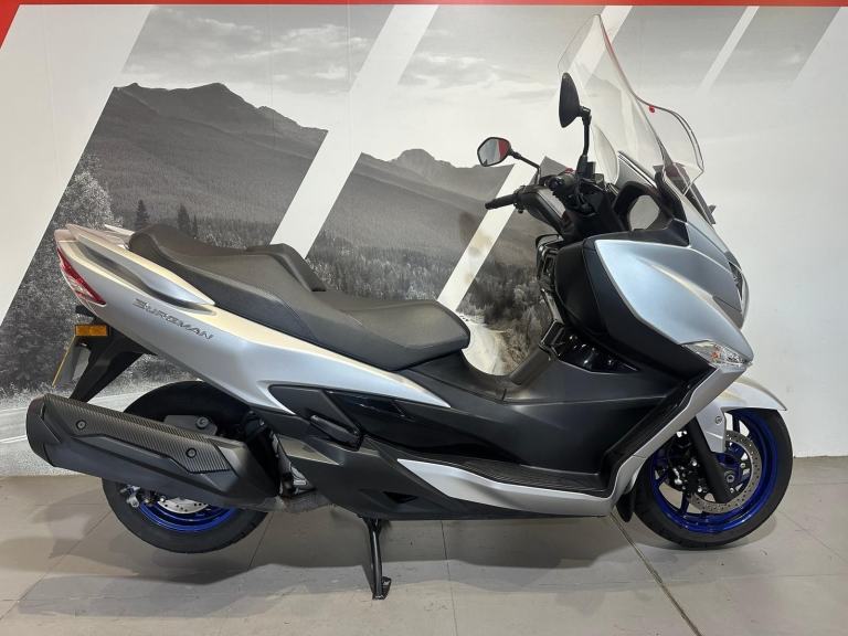SUZUKI BURGMAN 400 available now at Craigs Honda