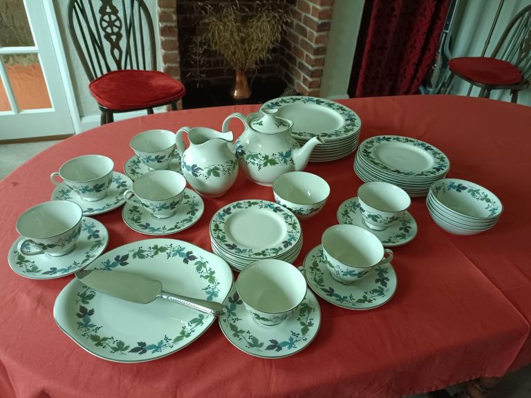 Royal Doulton Dinner and tea set 