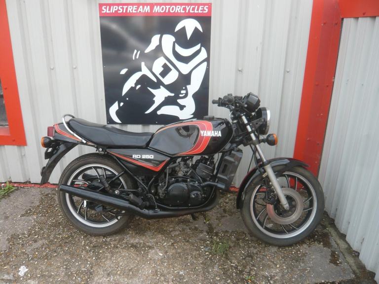 Yamaha RD 250 LC Classic Sports Bike 2 Stroke RG GT X R 350 400 YPVS 500 X5 X7