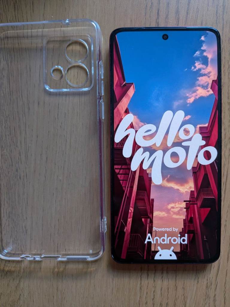 Motorola G84 pink