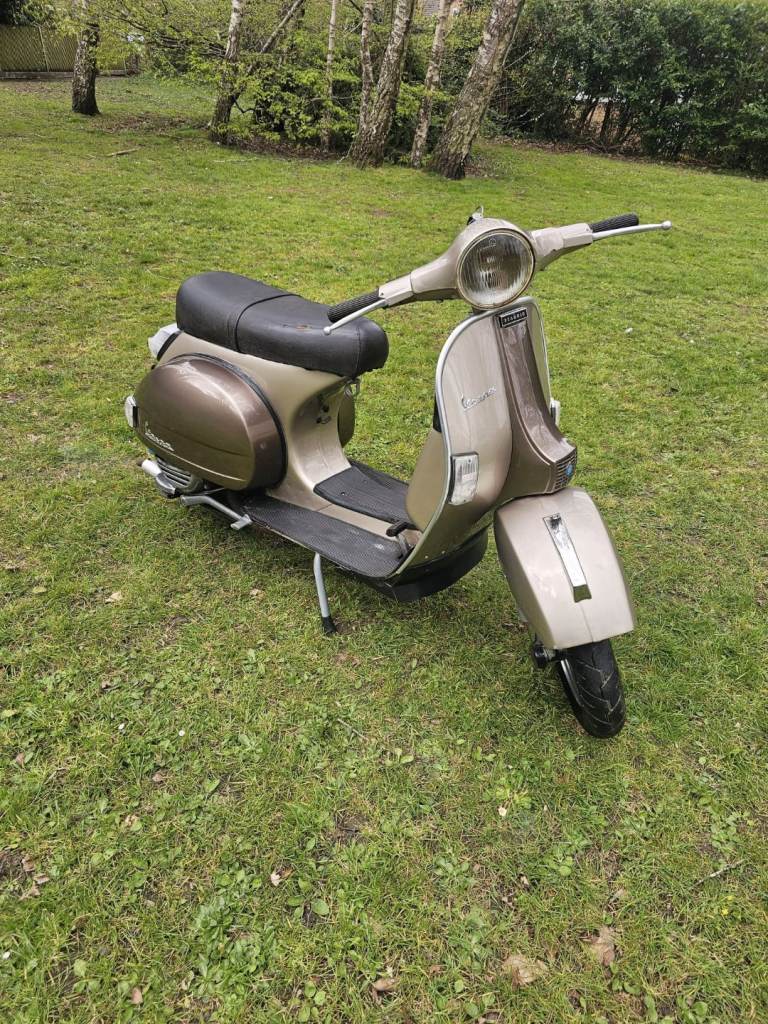 VESPA PX125 Scooter