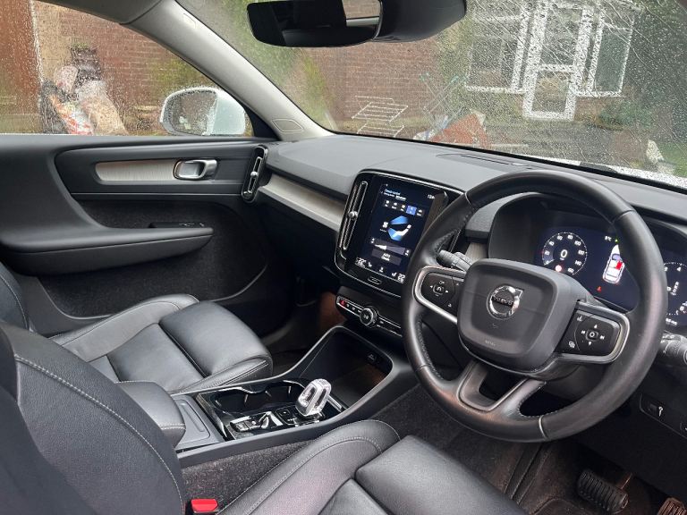 Volvo, XC40, Estate, 2019, Semi-Auto, 1969 (cc), 5 doors