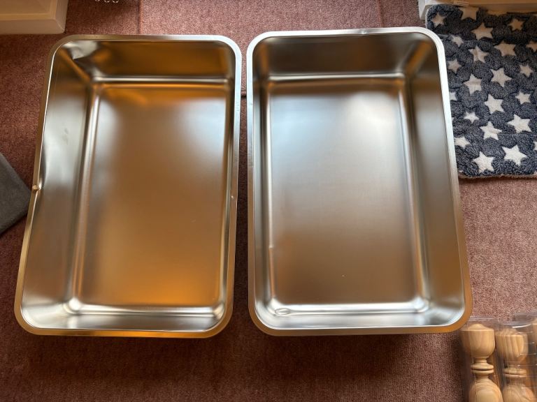 2 x Large Stainless Steel Litter Trays