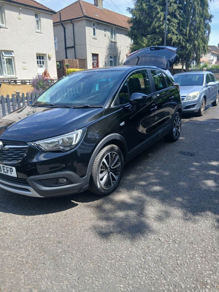 Vauxhall, CROSSLAND X, Hatchback, 2018, Manual, 1199 (cc), 5 doors