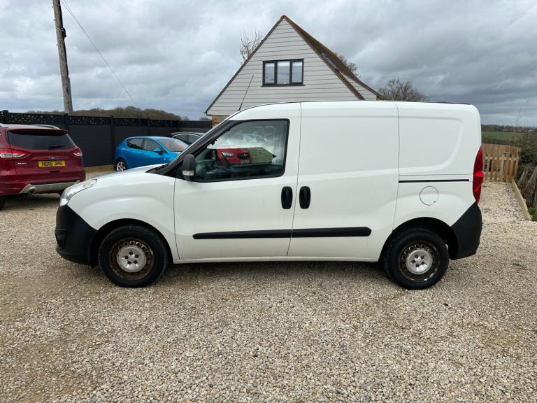 2016 Vauxhall Combo 2000 1.3 CDTI 16V H1 Van PANEL VAN Diesel Manual