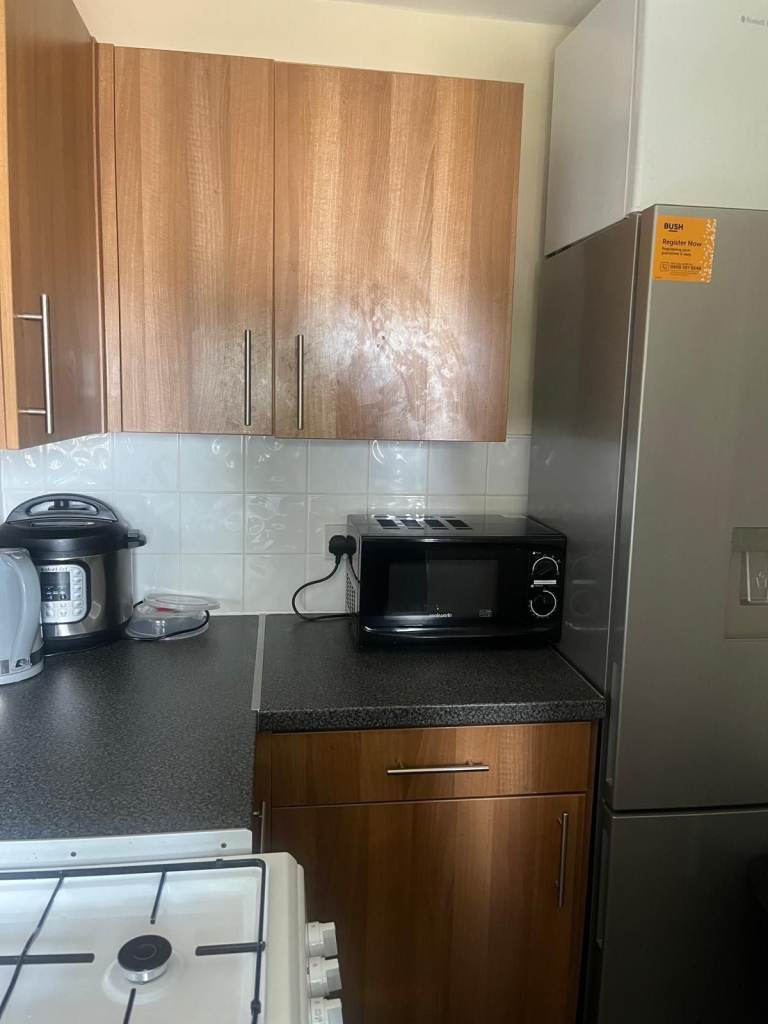 Birmingham to London swap – lovely first-floor flat with parking & garden 