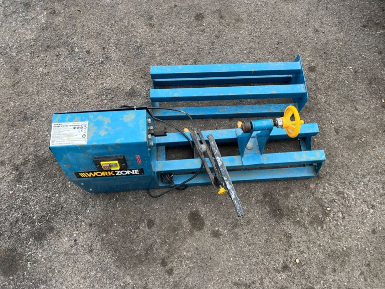 Lathe for woodworking.  REDUCED !