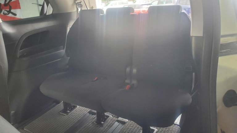 toyota toyota estima 2.4 automatic 7 seater fresh japanese import 2012 