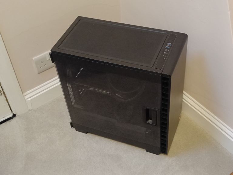 Custom water-cooled gaming PC- GTX 1080 Ti, i7‑7700K, 16GB DDR4, 250GB SSD+2TB HDD