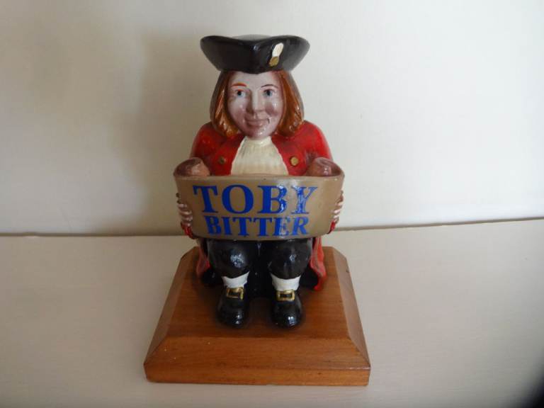 TOBY BITTER BEER FONT ~ 1970s ~