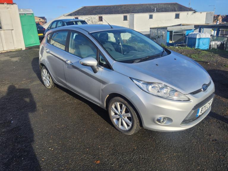2011 Ford Fiesta 1.25 Zetec 5dr [82] HATCHBACK Petrol Manual