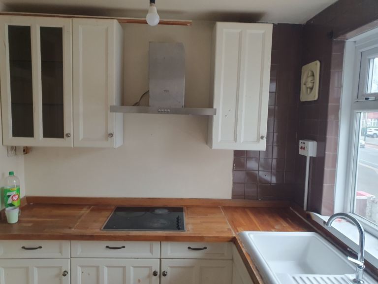 3 bedroom flat close to Wembley Park Station