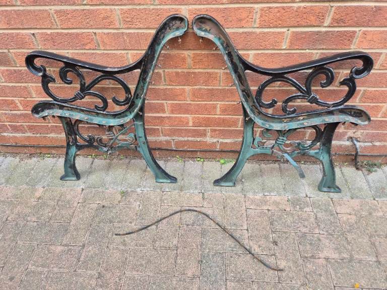 Vintage Cast Iron Garden Bench Ends - Flur De Lis Style, Heavy