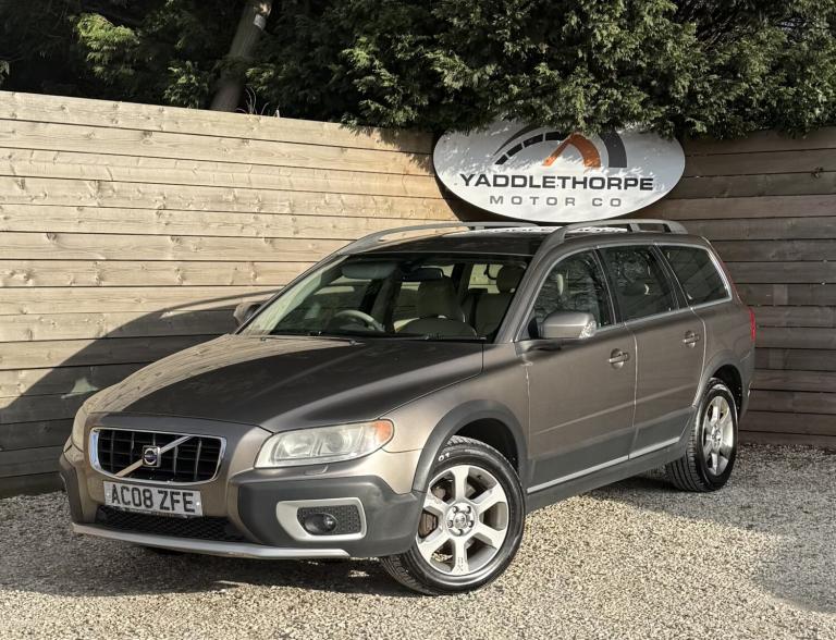 VOLVO XC70 2.4 D5 SE Lux 2008
