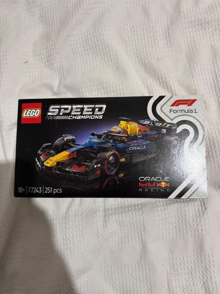 Lego Speed Champions Oracle Red Bull Racing RB20 F1 Race Car (77243) (sealed) 