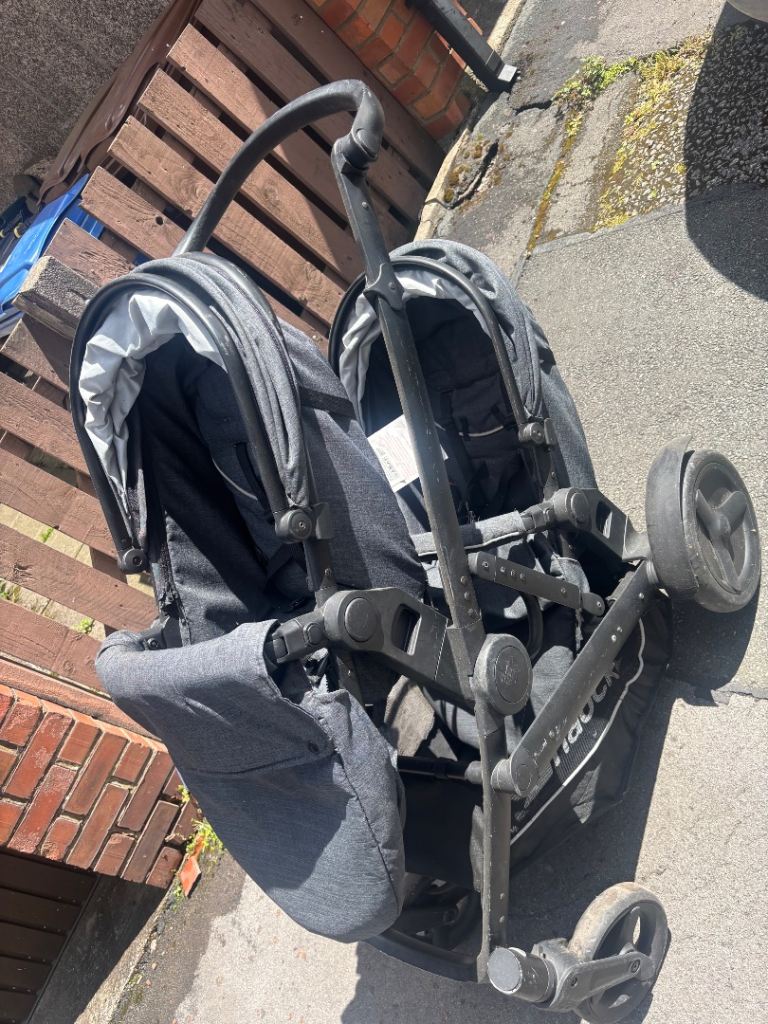 Double pram