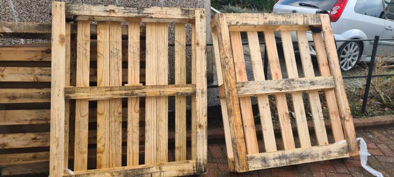 Free pallets