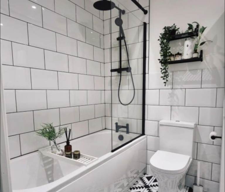 Brand New White Ceramic Wall Tiles 25x40cm - 24 Boxes