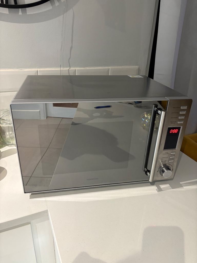Kenwood K30CSS14 combination microwave, grill and oven