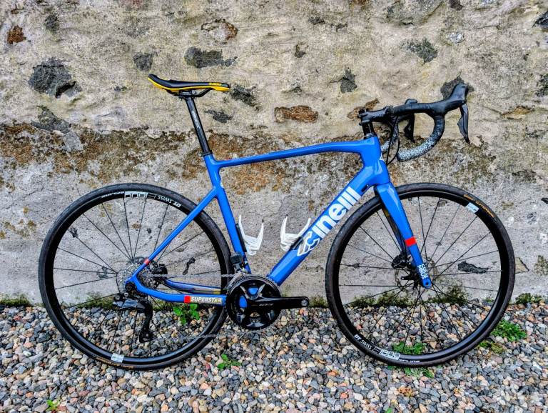 Cinelli Superstar Disc 56cm / L carbon 105Di2