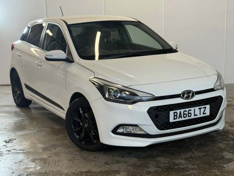 2017 Hyundai i20 1.2 Premium Nav Euro 6 5dr HATCHBACK Petrol Manual