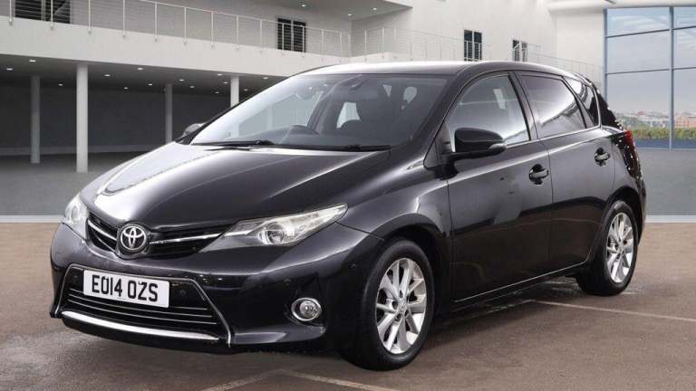 2014 Toyota Auris 1.4 D-4D Excel Euro 5 (s/s) 5dr HATCHBACK Diesel Manual