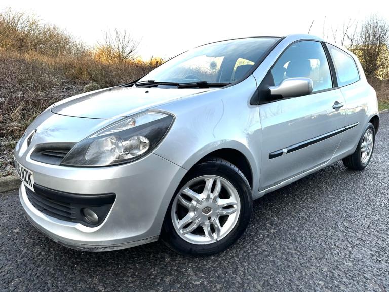 2006 Renault Clio 1.4 16V Dynamique 3dr HATCHBACK Petrol Manual