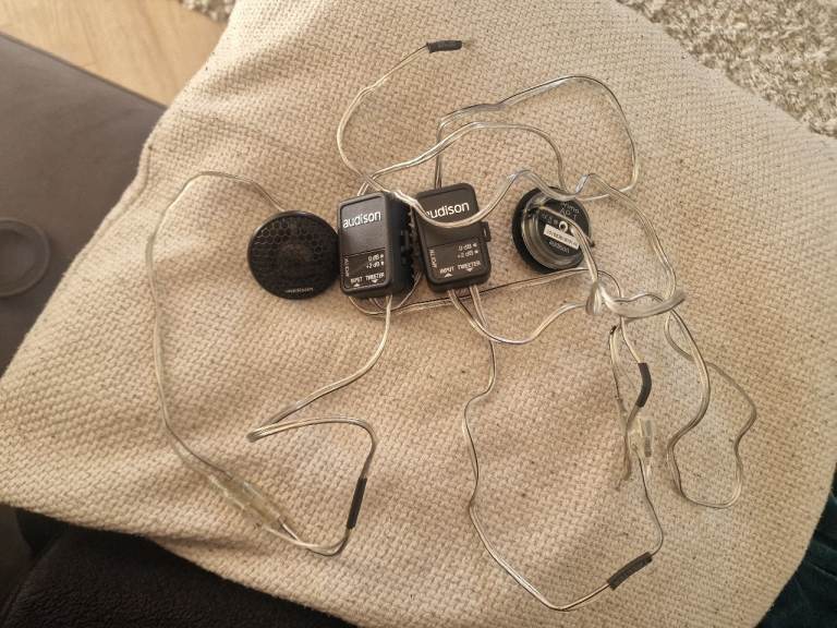 AUDISON AP1 TWEETERS AND CROSSOVERS - 150 WATTS