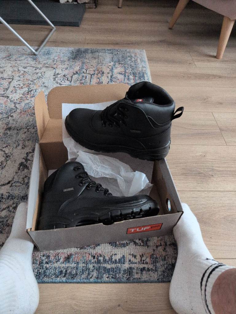 Tuf Pro Black Safety Boots - Brand New in Box