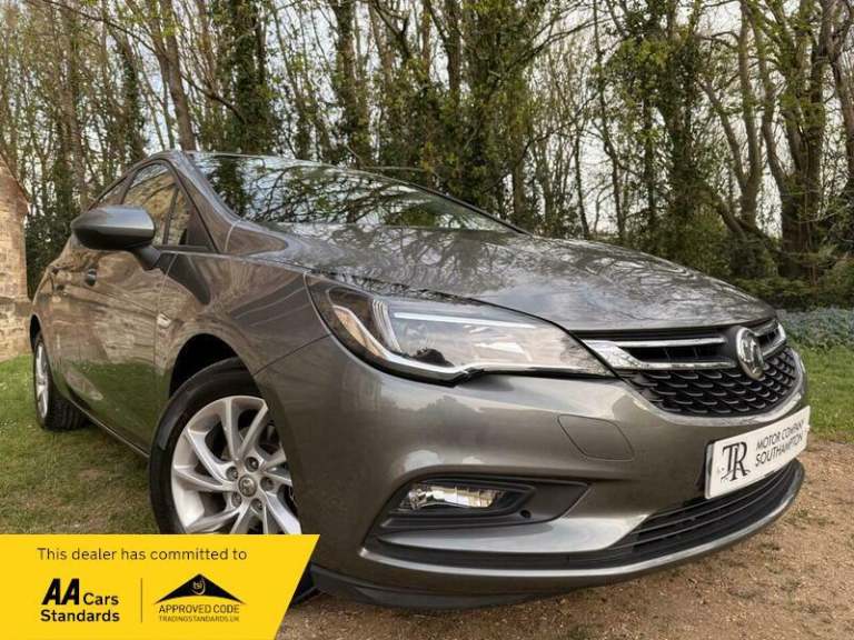 2019 Vauxhall Astra 1.4i Turbo Tech Line Nav Euro 6 5dr HATCHBACK Petrol Manual