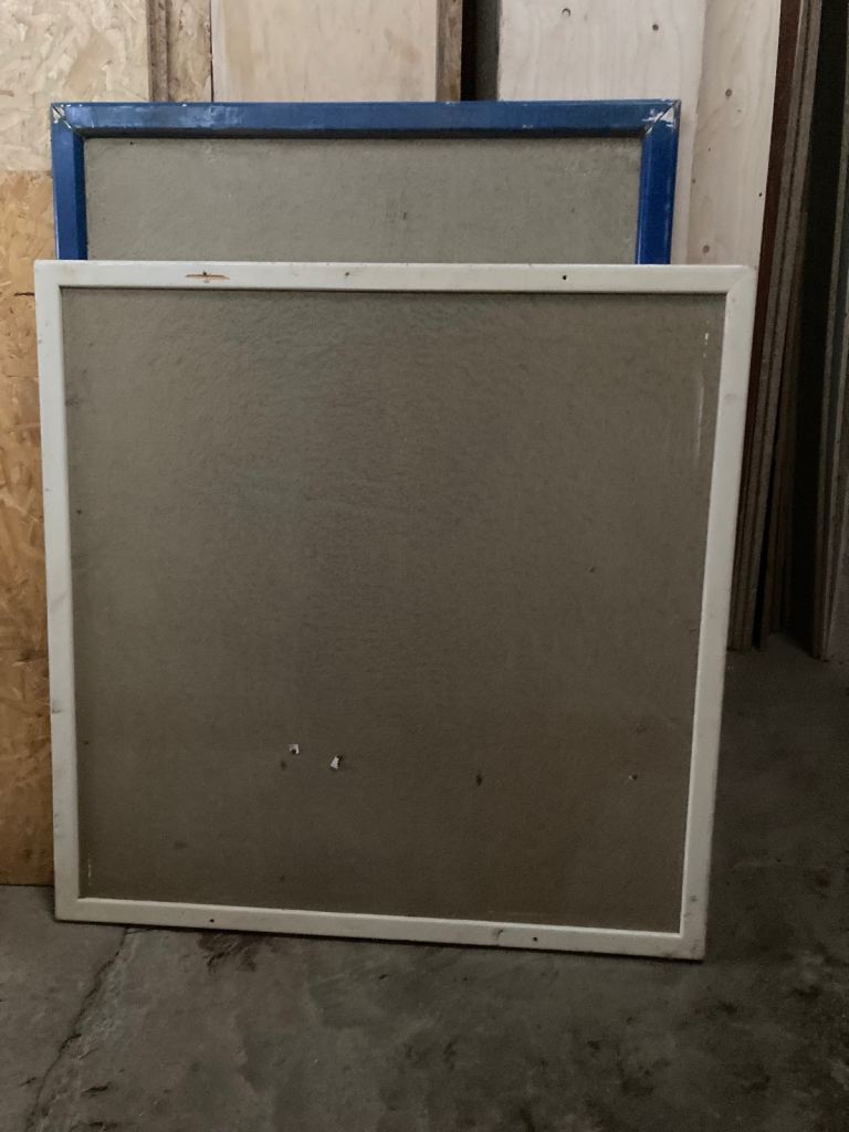 Notice board 