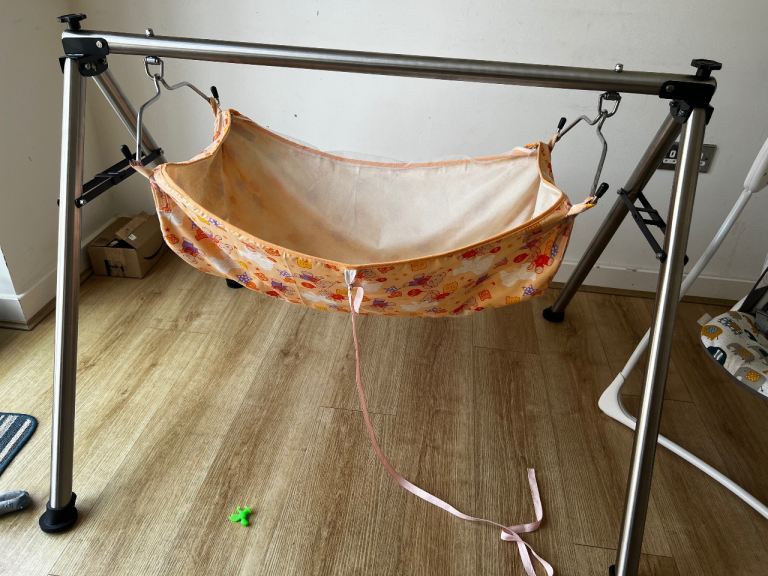 Indian Baby Jhula / Traditional Cradle – Very Good Condition – Collection Only