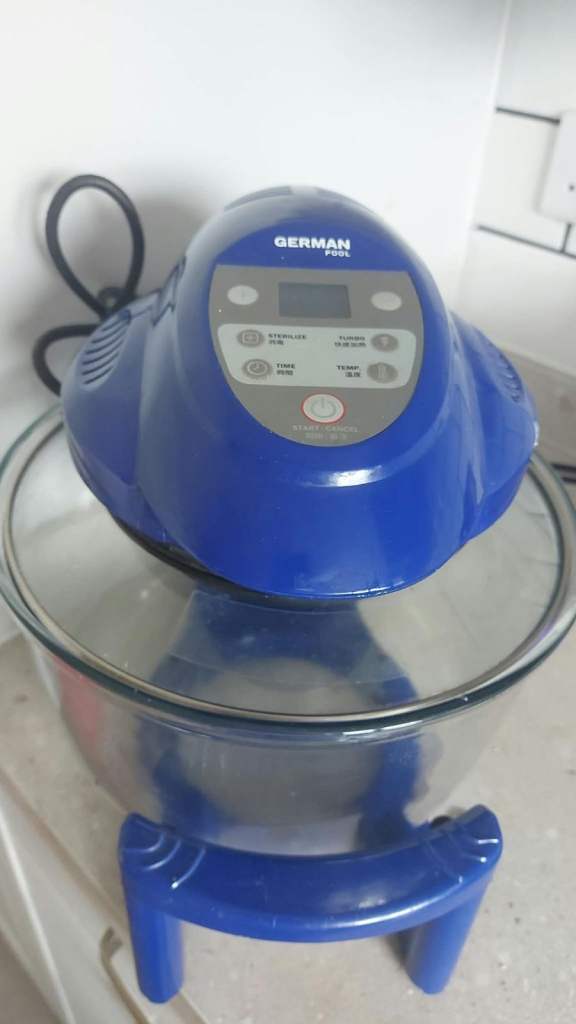 FREE due to house move! German Pool Halogen Oven / Air Fryer