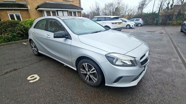 MERCEDES-BENZ A CLASS 1.5 A180d SE 2017