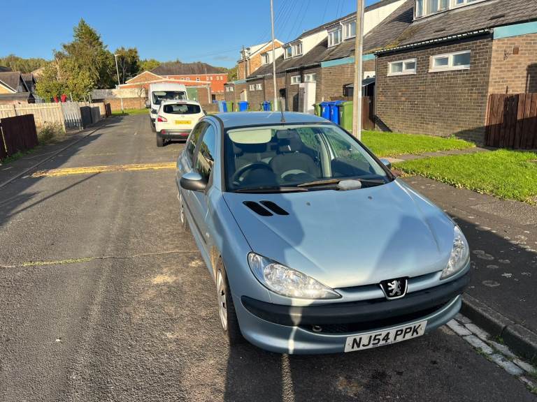 Peugeot, 206, Hatchback, 2004, Manual, 1398 (cc), 5 doors