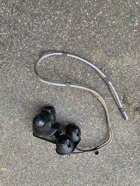 TOW BAR BALL HITCH WITH DOUBLE 7-PIN ELECTRIC SOCKETS