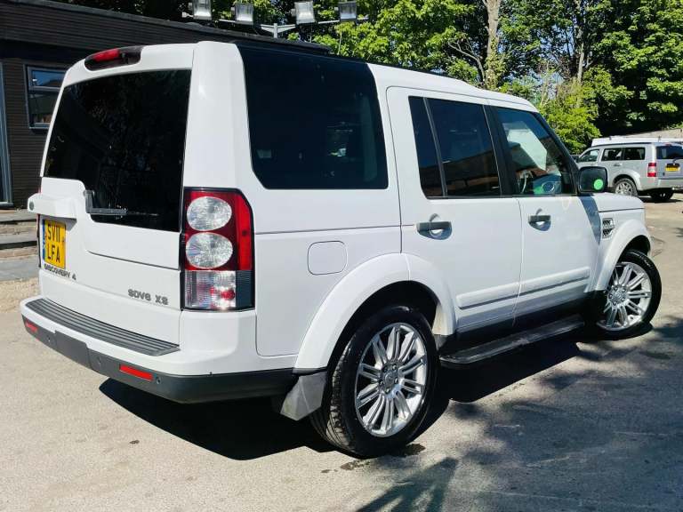 2011 Land Rover Discovery 3.0 TDV6 XS 5dr Auto ESTATE DIESEL Automatic