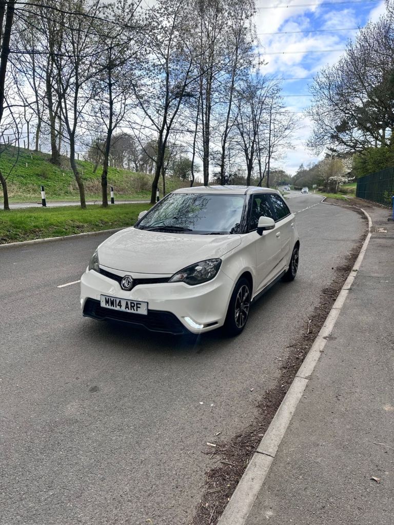 MG Motor UK, MG3, Hatchback, 2014, Manual, 1498 (cc), 5 doors