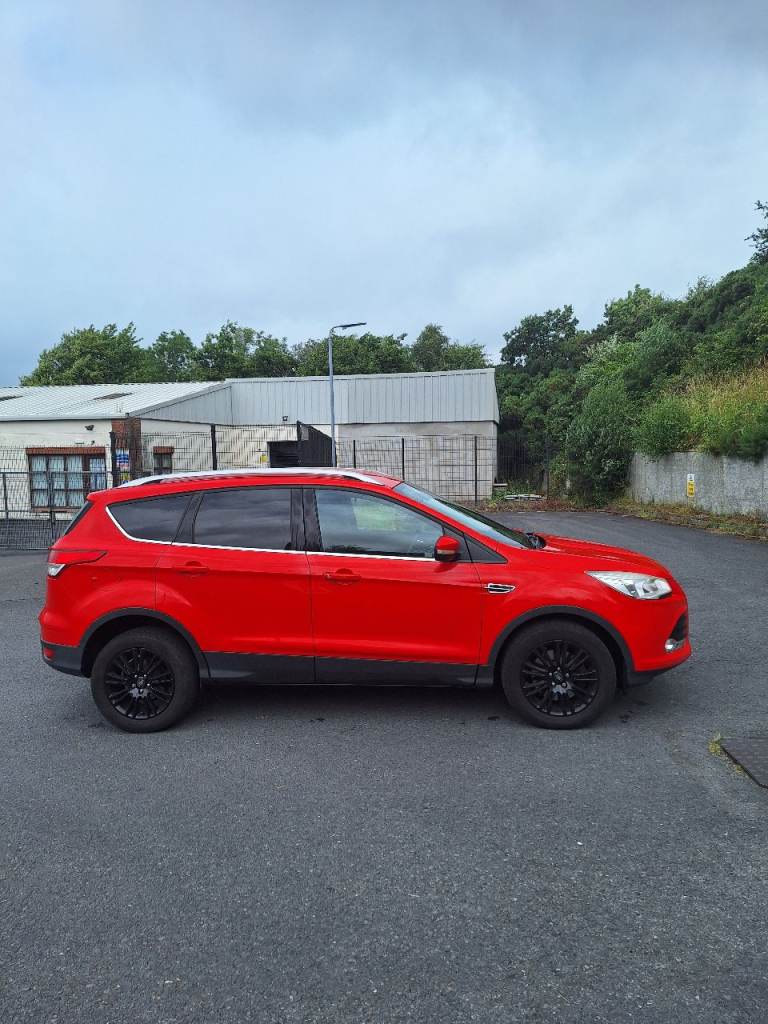 Ford, KUGA, Hatchback, 2014, Manual, 1997 (cc), 5 doors