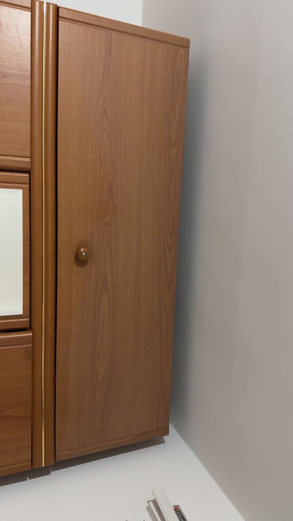 Wardrobe 