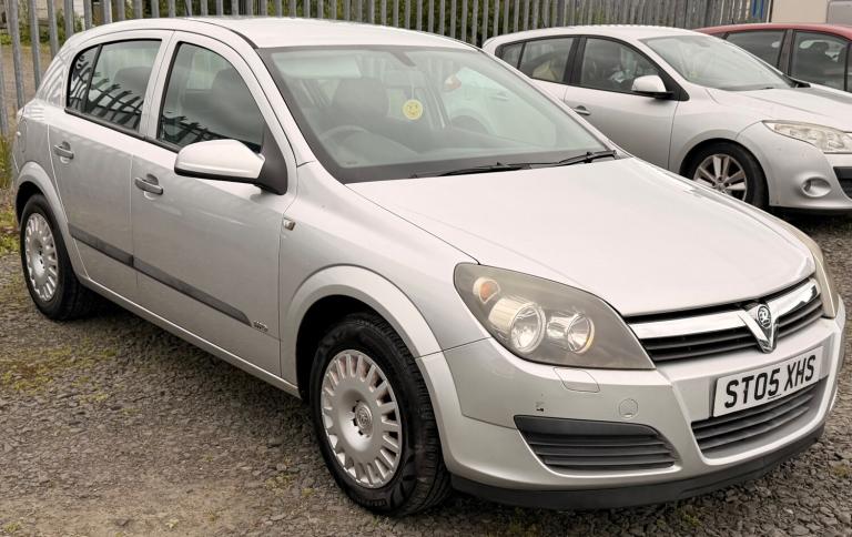 2005 Vauxhall Astra 1.8i 16v Life Hatchback 5dr Petrol Automatic (197 g/km  123