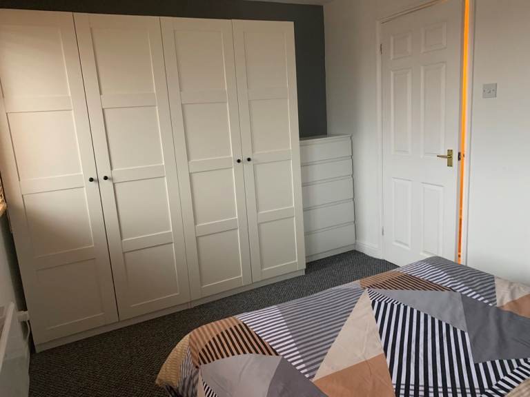 1 bed riverside | in Canary Wharf, London | Gumtree