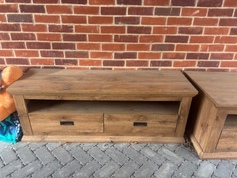 Wooden TV Unit with Drawers – Good Condition