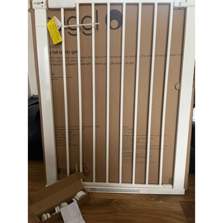 image for Cuggl little steps extra tall safety gate BRAND NEW