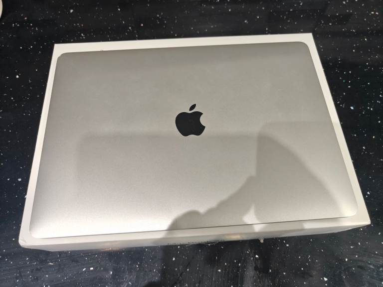 Apple MacBook Pro 13-inch 2019 Intel Core I5, 8GB RAM, 256GB SSD, Touch Bar