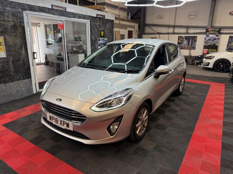 FORD FIESTA 1.0 T EcoBoost Zetec 2018