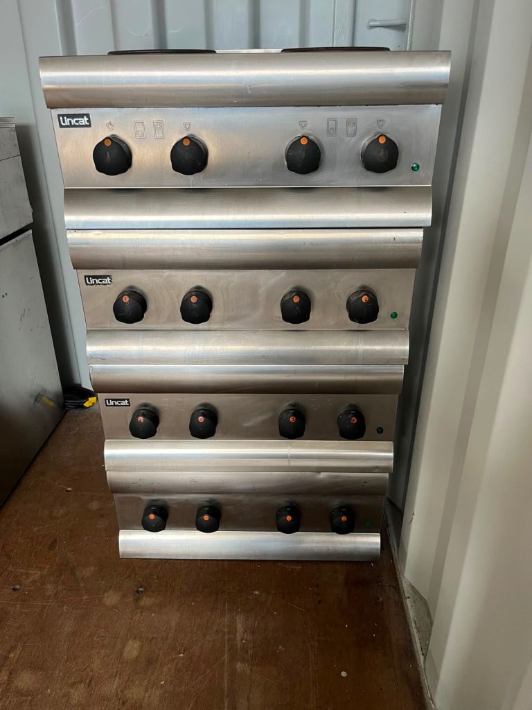JOB LOT Lincat hobs. Lincat cooker. Commercial cooker. Hob. 